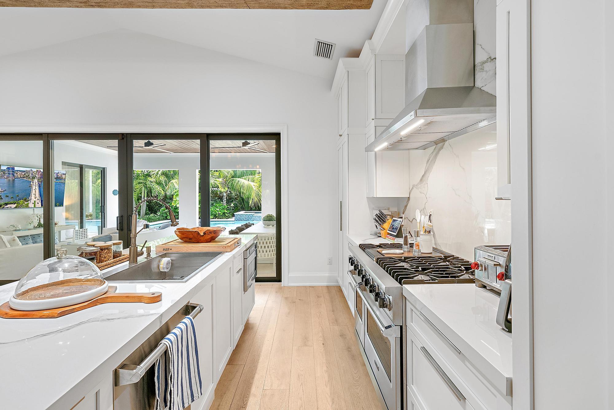 LITTLE RANCHES - Residential