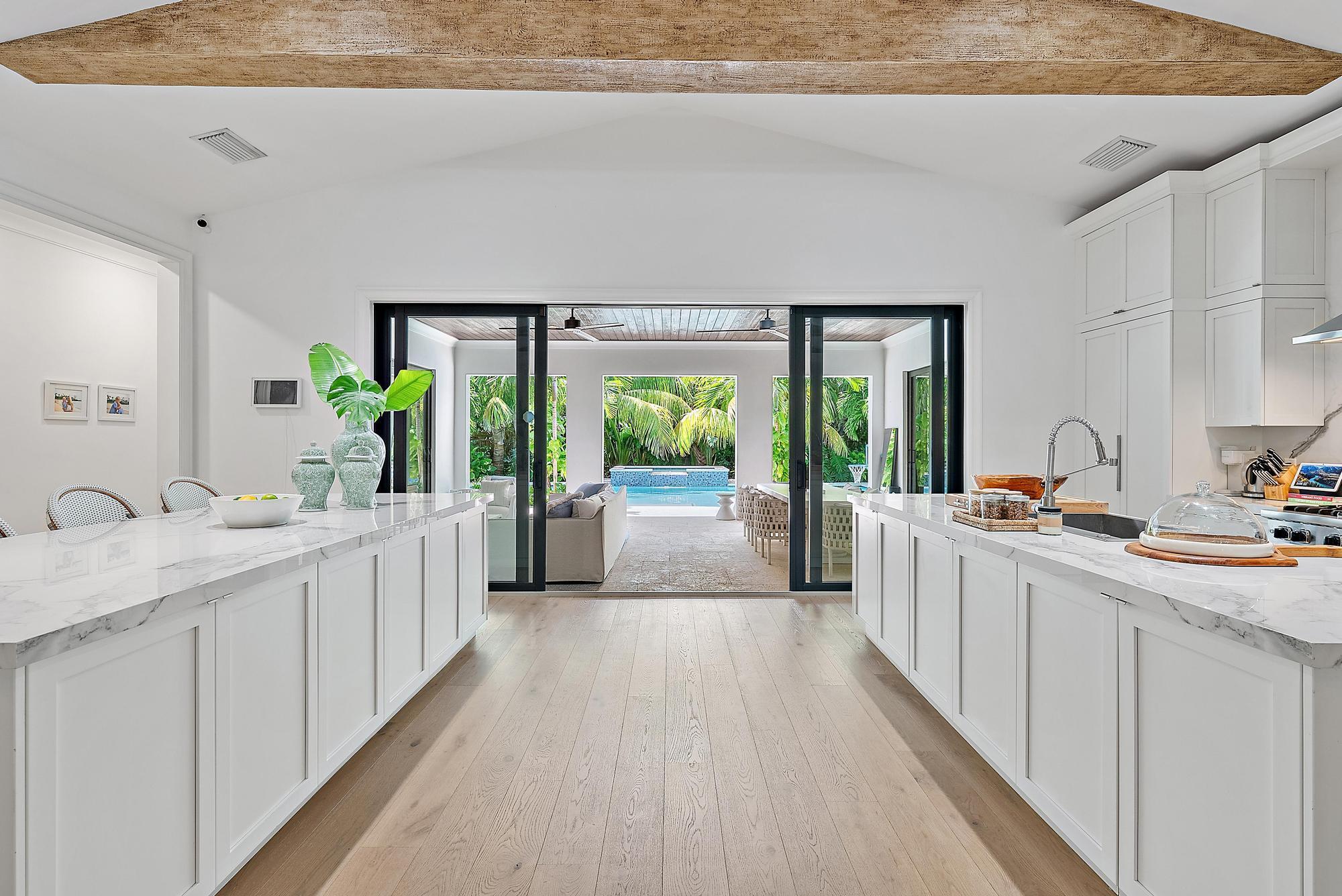 LITTLE RANCHES - Residential