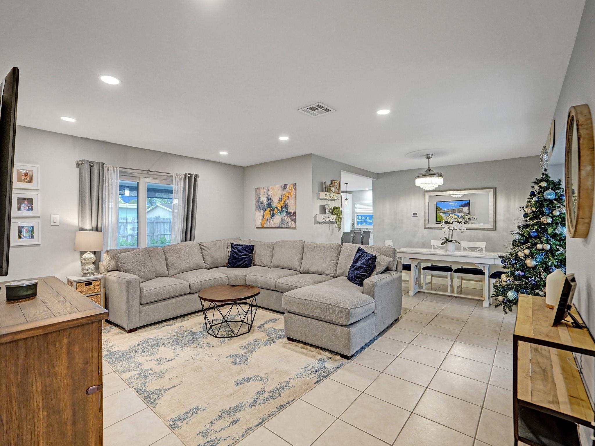 Oriole-Margate Sec 4 78-2 - Residential