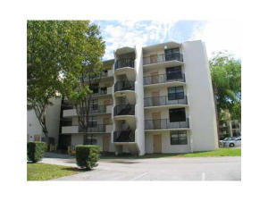 Blue Lake Apts Condo - Residential