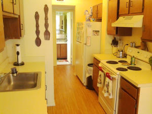 Blue Lake Apts Condo - Residential