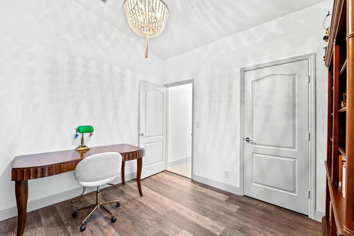 GARDENS HUNT CLUB - Residential