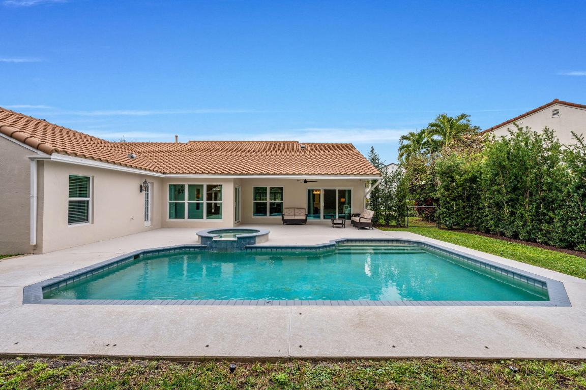 GARDENS HUNT CLUB - Residential