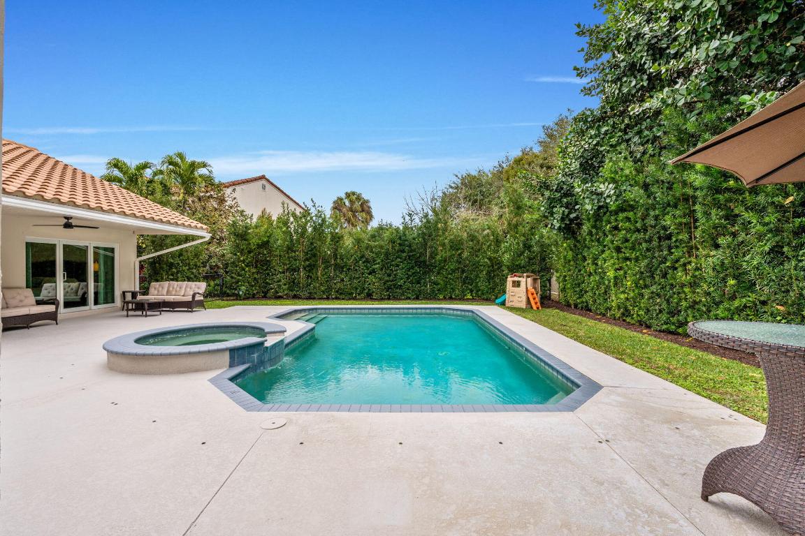 GARDENS HUNT CLUB - Residential