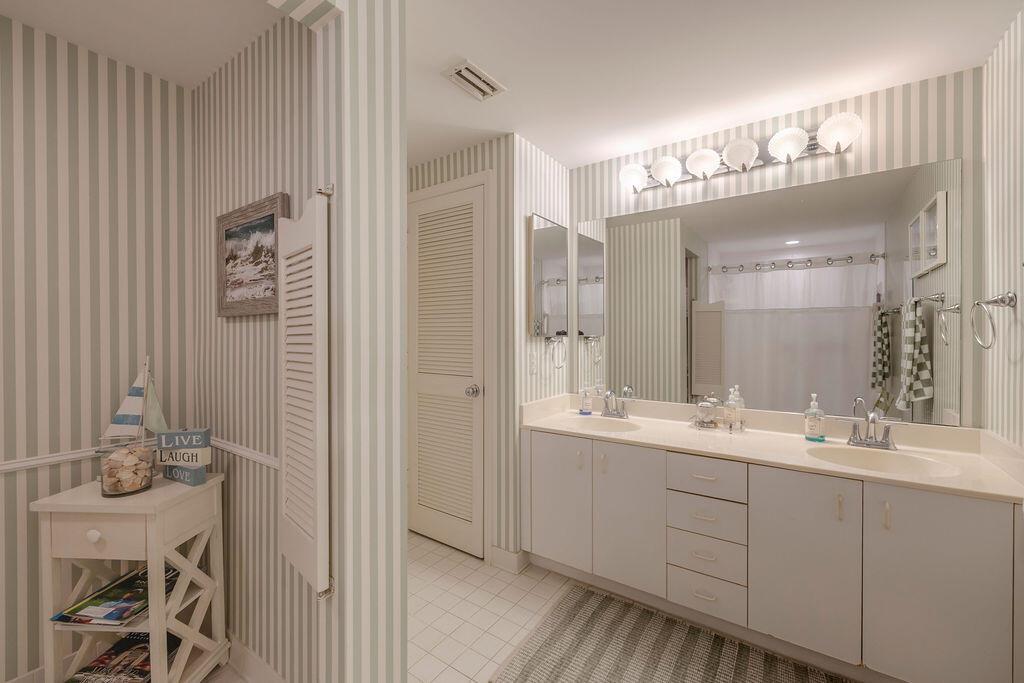 ''''''HARBOR POINTE AT GR - Residential