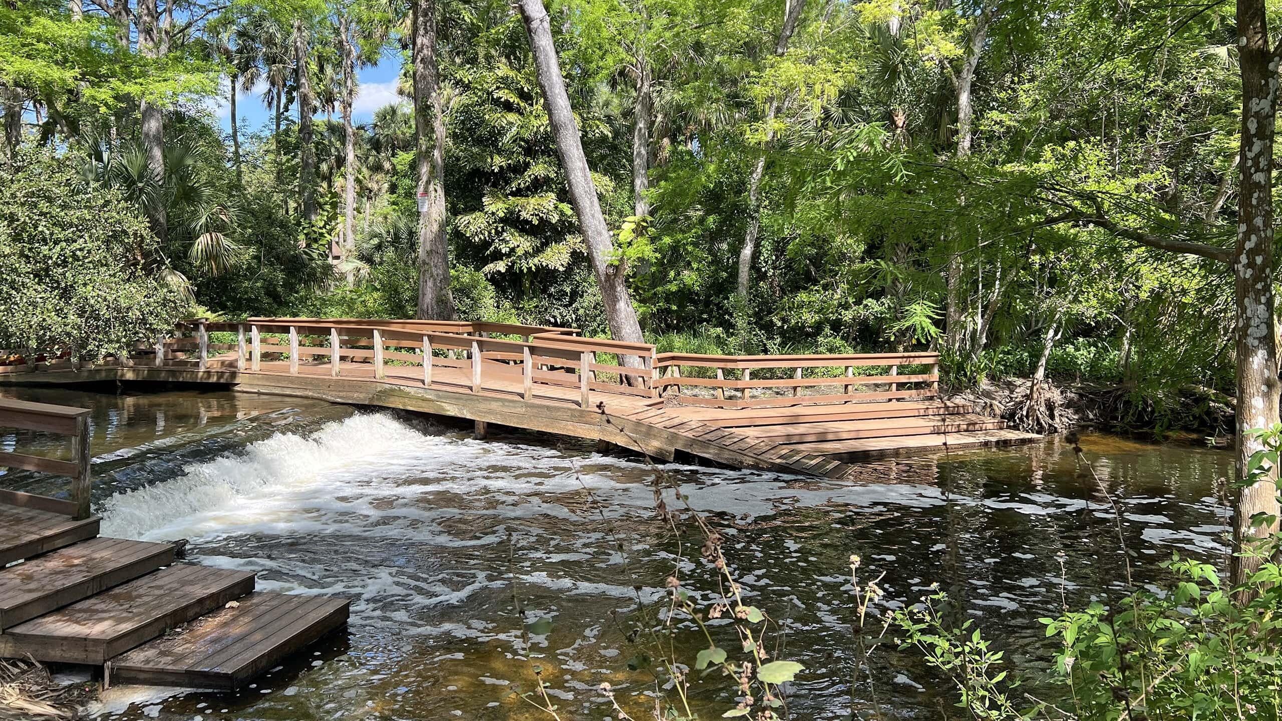 CARRIAGE HOMES AT FRENCHMANS HARBOR CONDO - Residential