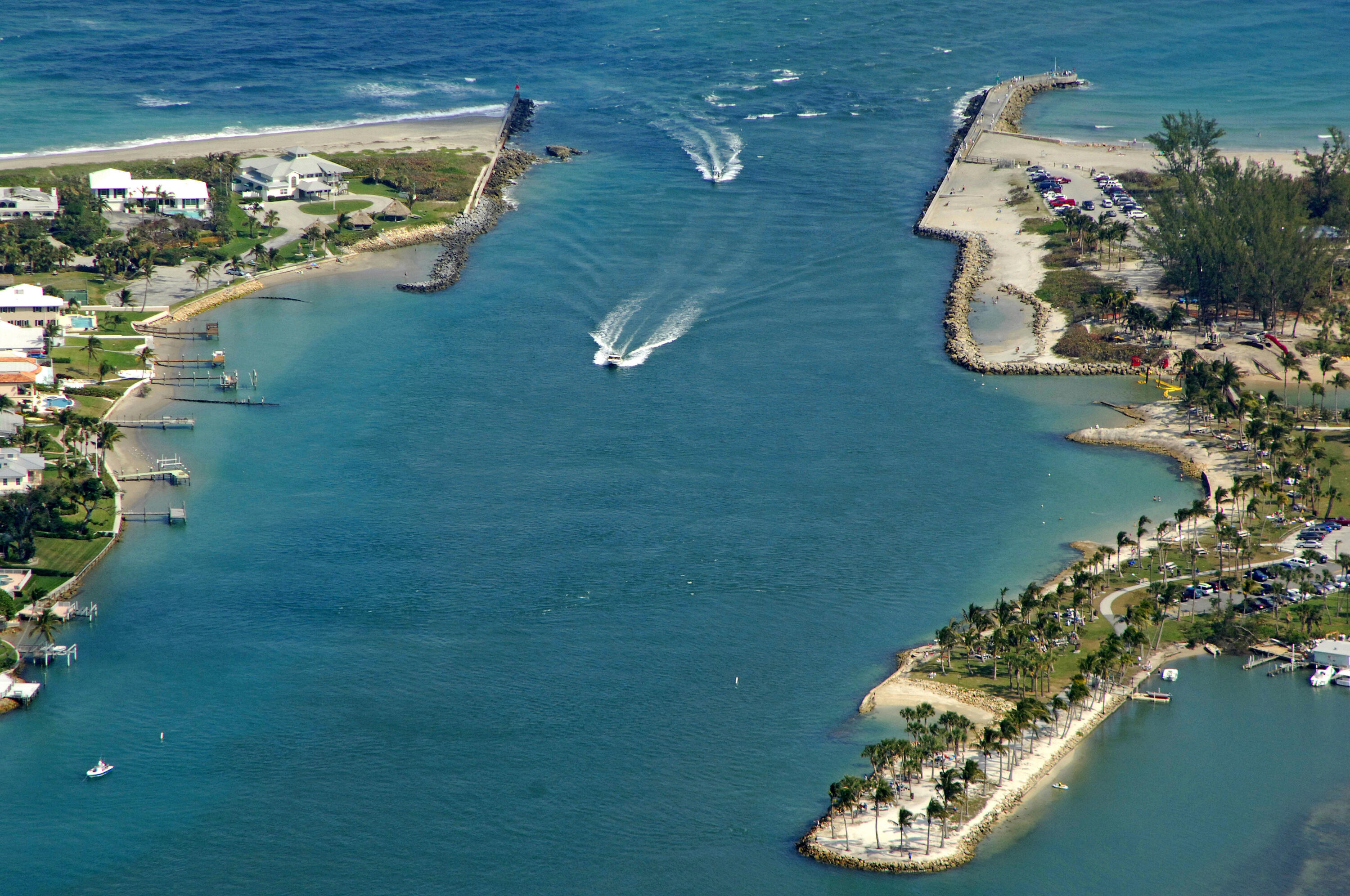 CARRIAGE HOMES AT FRENCHMANS HARBOR CONDO - Residential