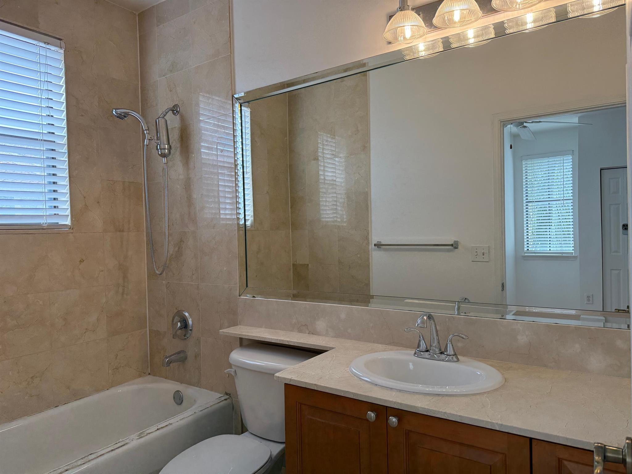 CITYPLACE RESIDENTIAL 1 - Residential Lease