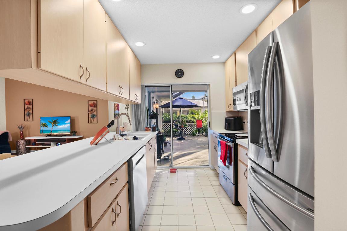 OAKS-SUNTERRACE 1 - Residential