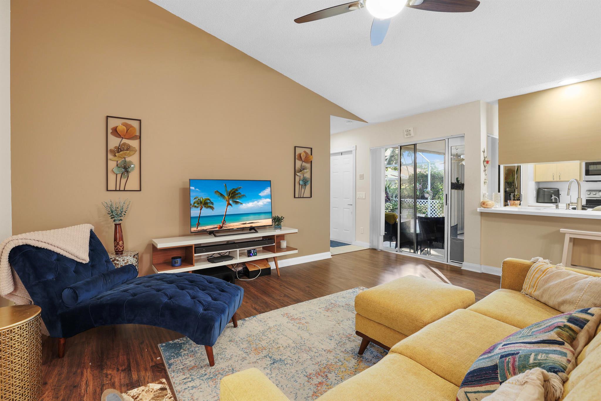 OAKS-SUNTERRACE 1 - Residential