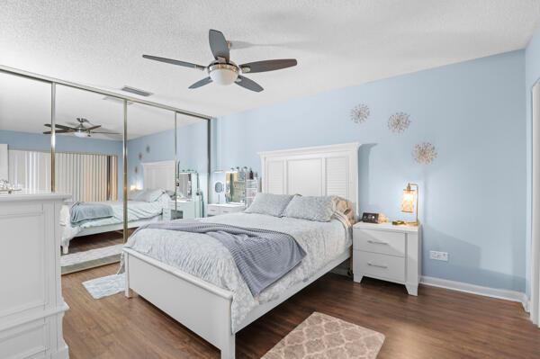 OAKS-SUNTERRACE 1 - Residential