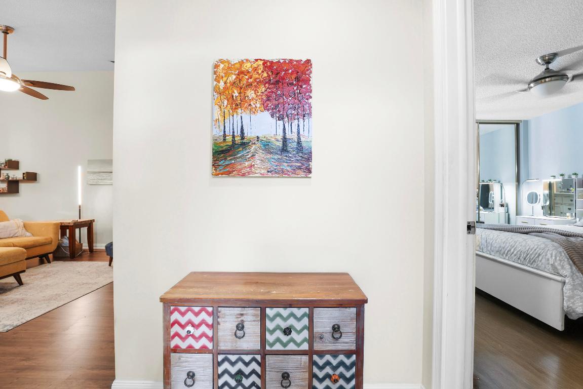 OAKS-SUNTERRACE 1 - Residential