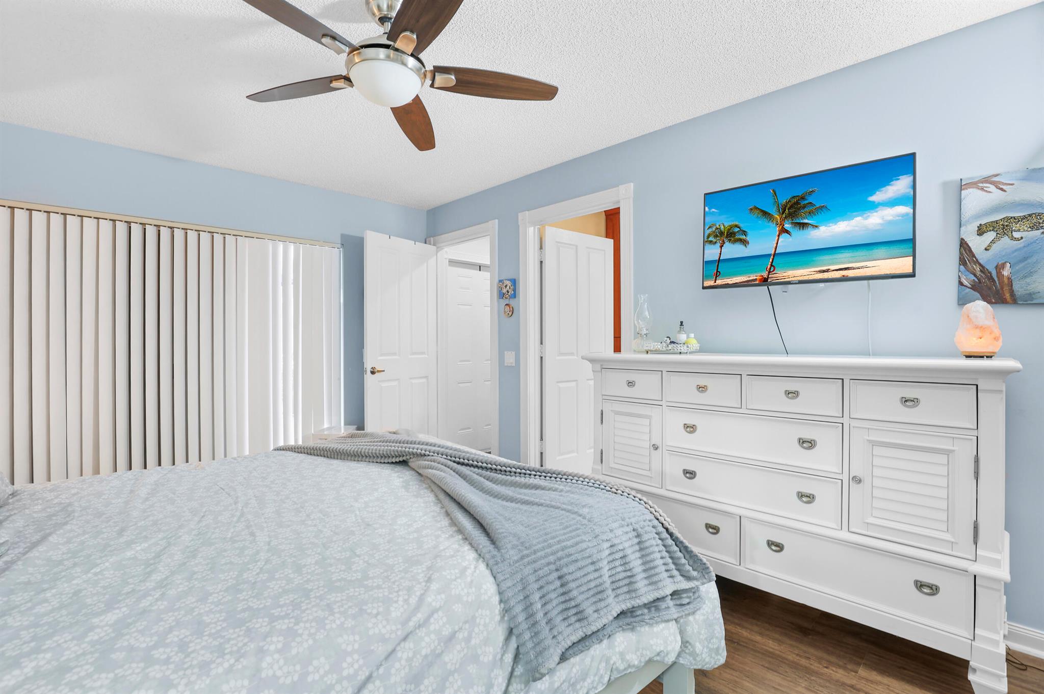 OAKS-SUNTERRACE 1 - Residential