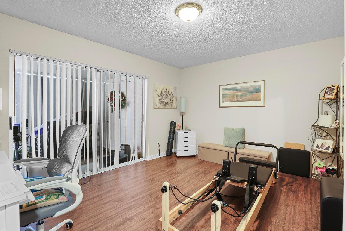 OAKS-SUNTERRACE 1 - Residential