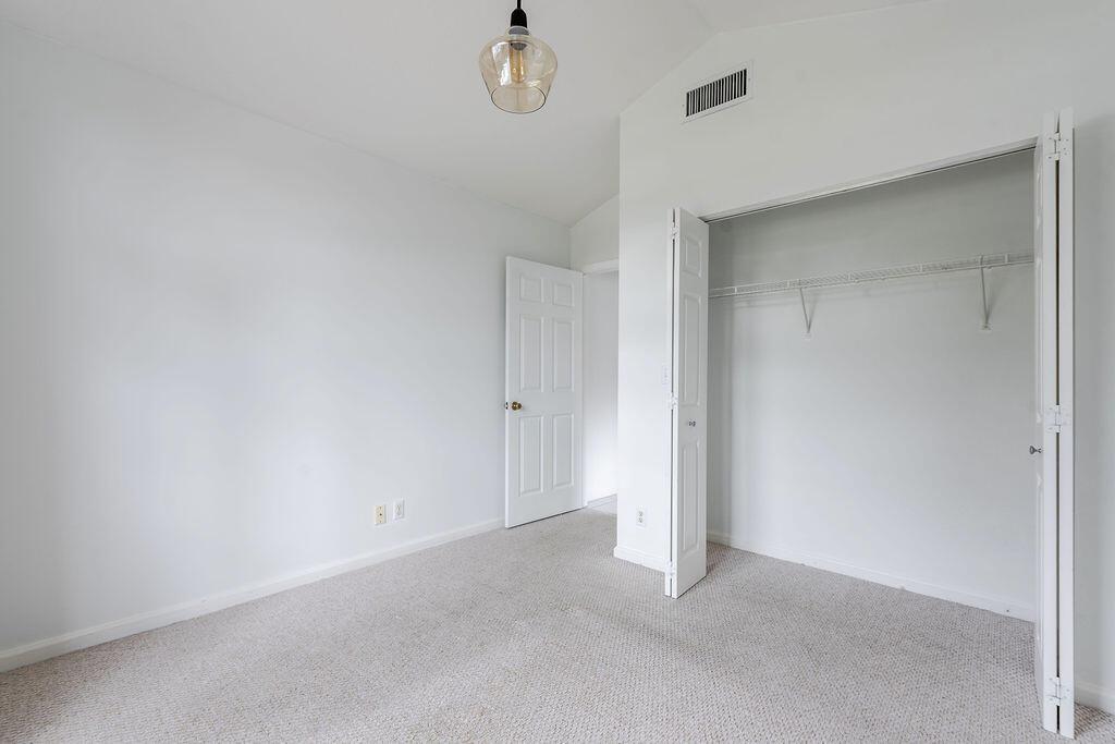 WELLINGTONS EDGE PAR 76 P - Residential Lease