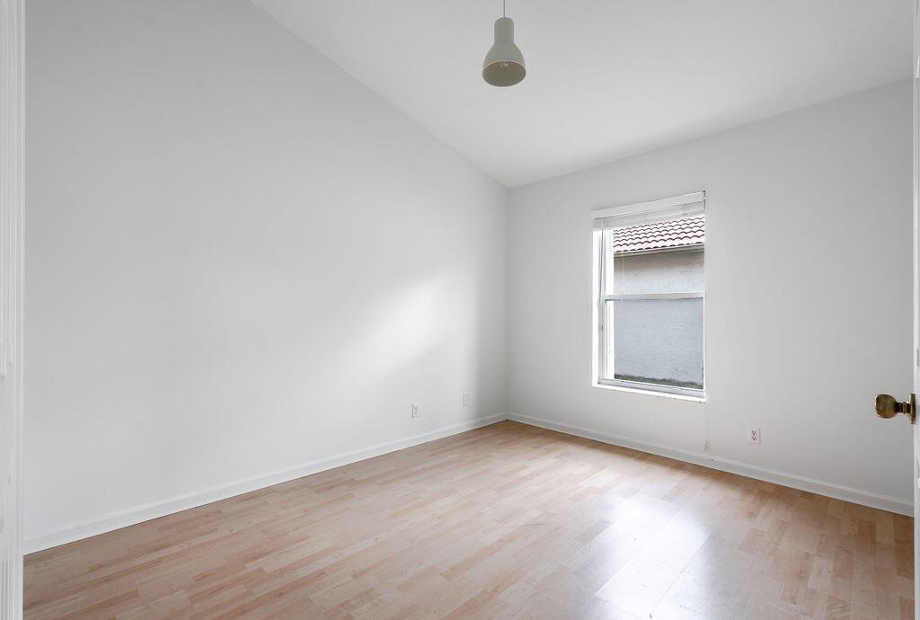 WELLINGTONS EDGE PAR 76 P - Residential Lease