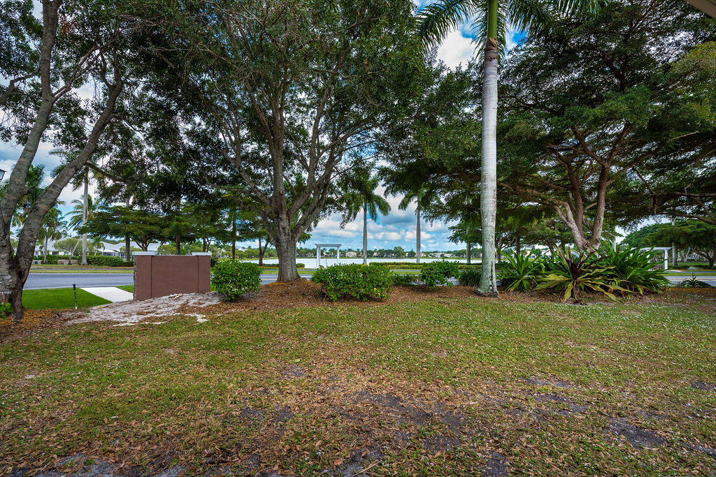 WELLINGTONS EDGE PAR 76 P - Residential Lease