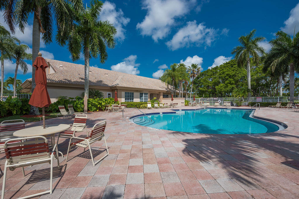 WELLINGTONS EDGE PAR 76 P - Residential Lease