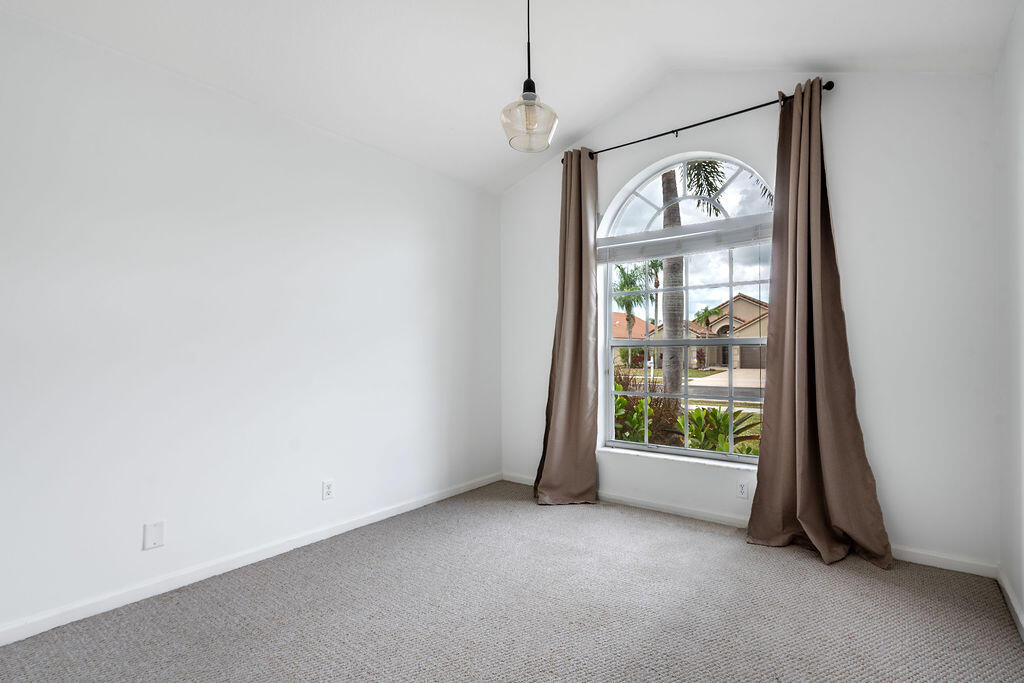 WELLINGTONS EDGE PAR 76 P - Residential Lease