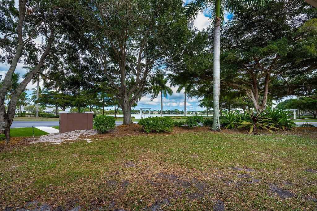 WELLINGTONS EDGE PAR 76 P - Residential Lease