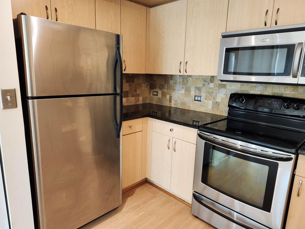 Photo of 813 Villa Circle, Boynton Beach, FL 33435 (MLS # R11067781)