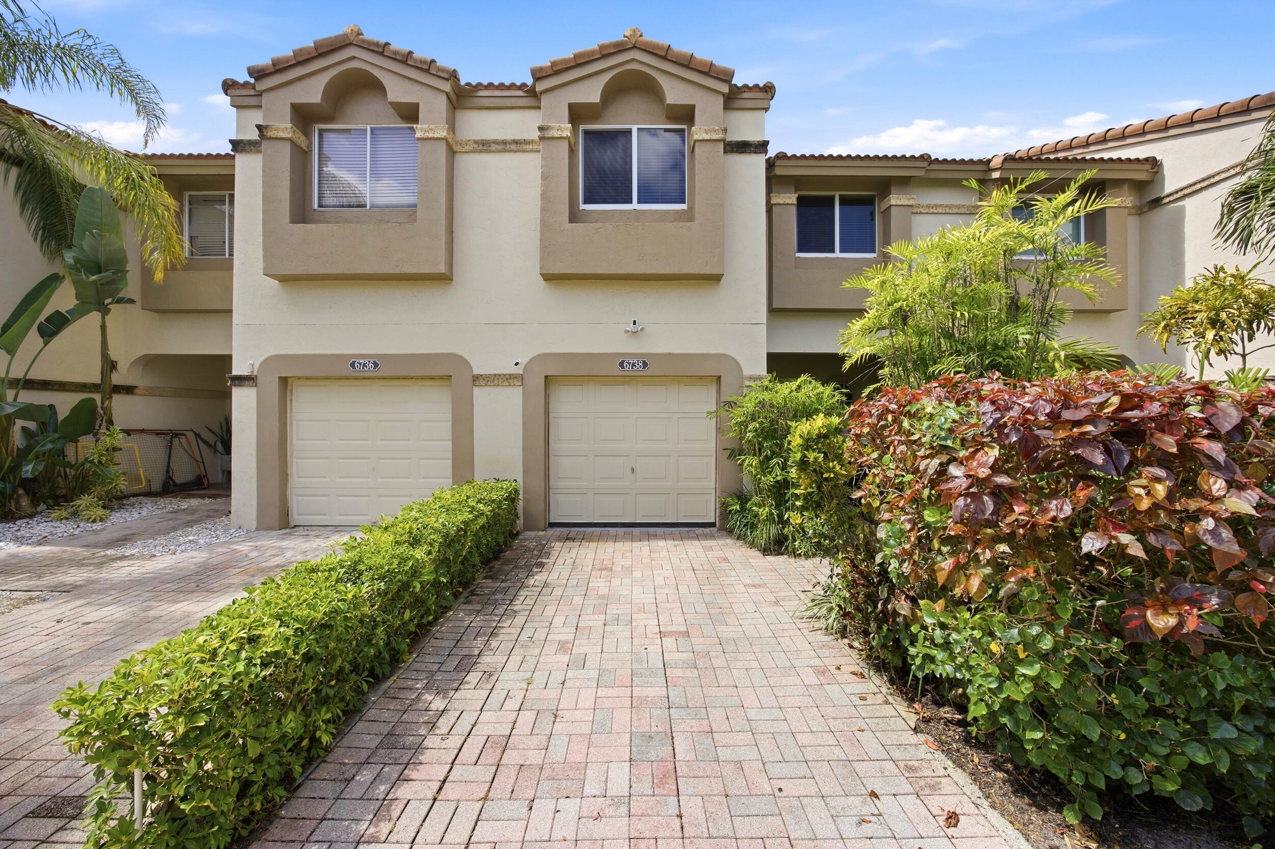 Properties | Stephanie Kaufman 6738 Via Regina