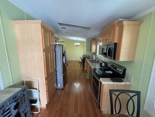 DEERFIELD LAKE - Residential