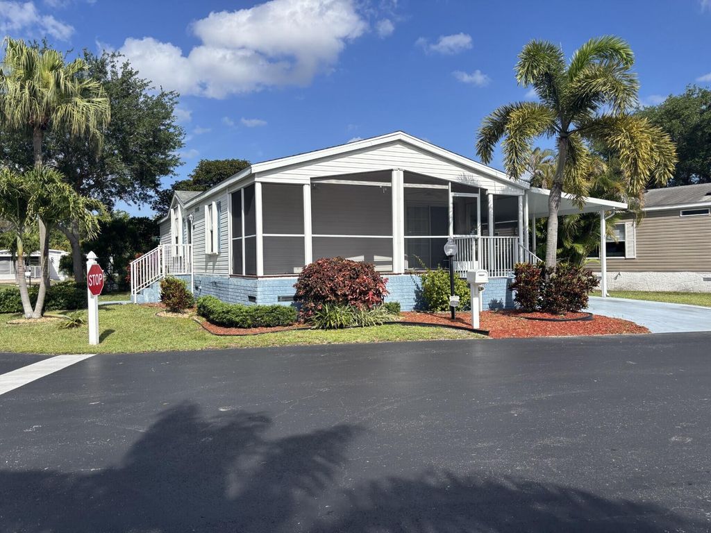 Photo of 6950 NW 44th Avenue, Coconut Creek, FL 33073 (MLS # B26015839)