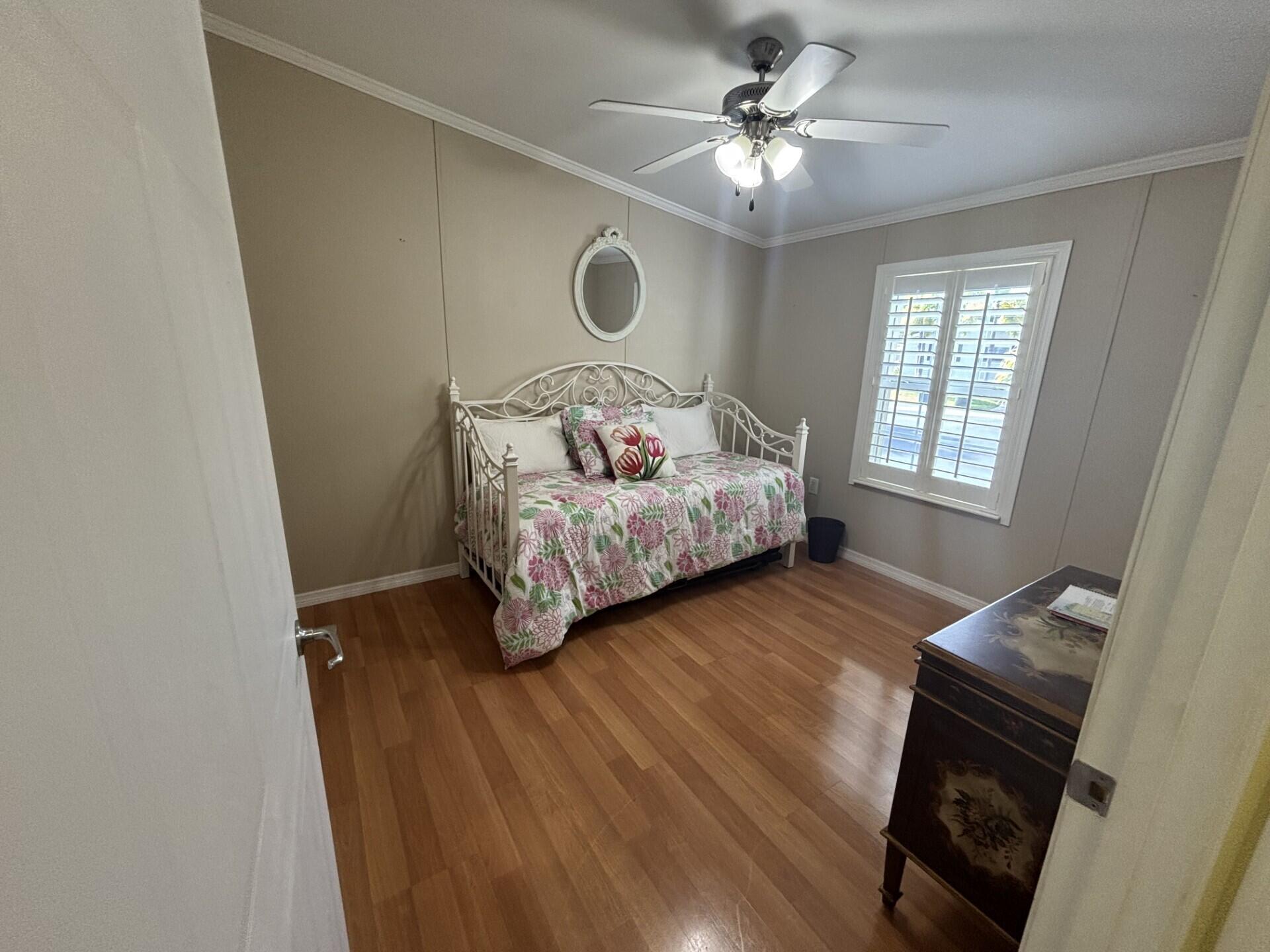 DEERFIELD LAKE - Residential