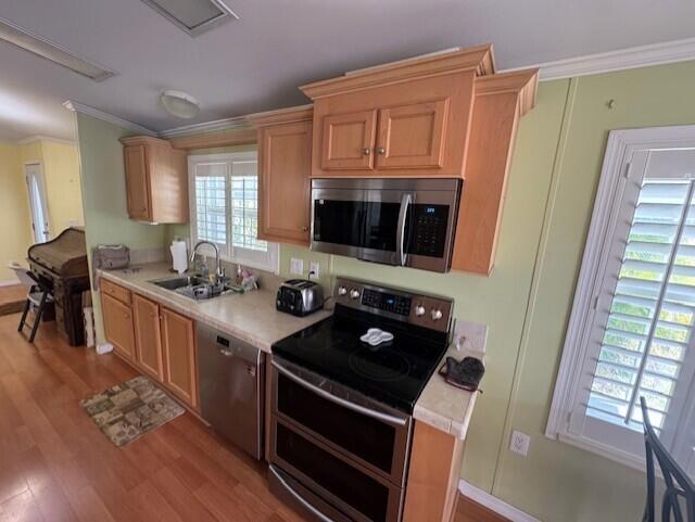 DEERFIELD LAKE - Residential