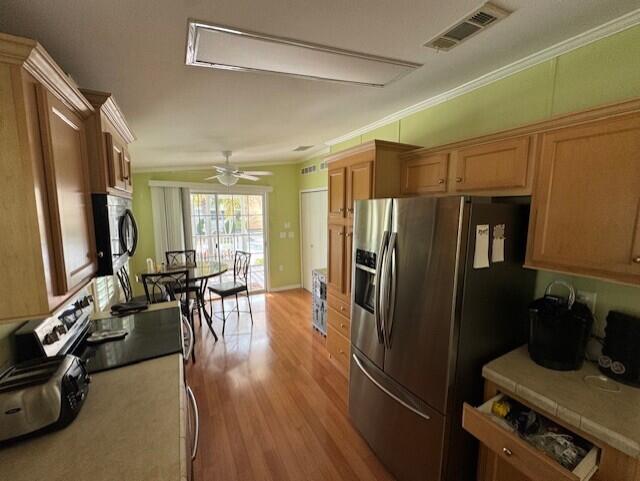 DEERFIELD LAKE - Residential