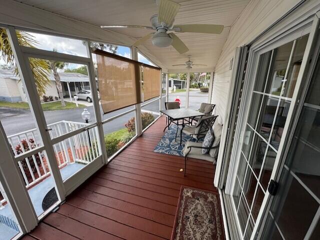 DEERFIELD LAKE - Residential