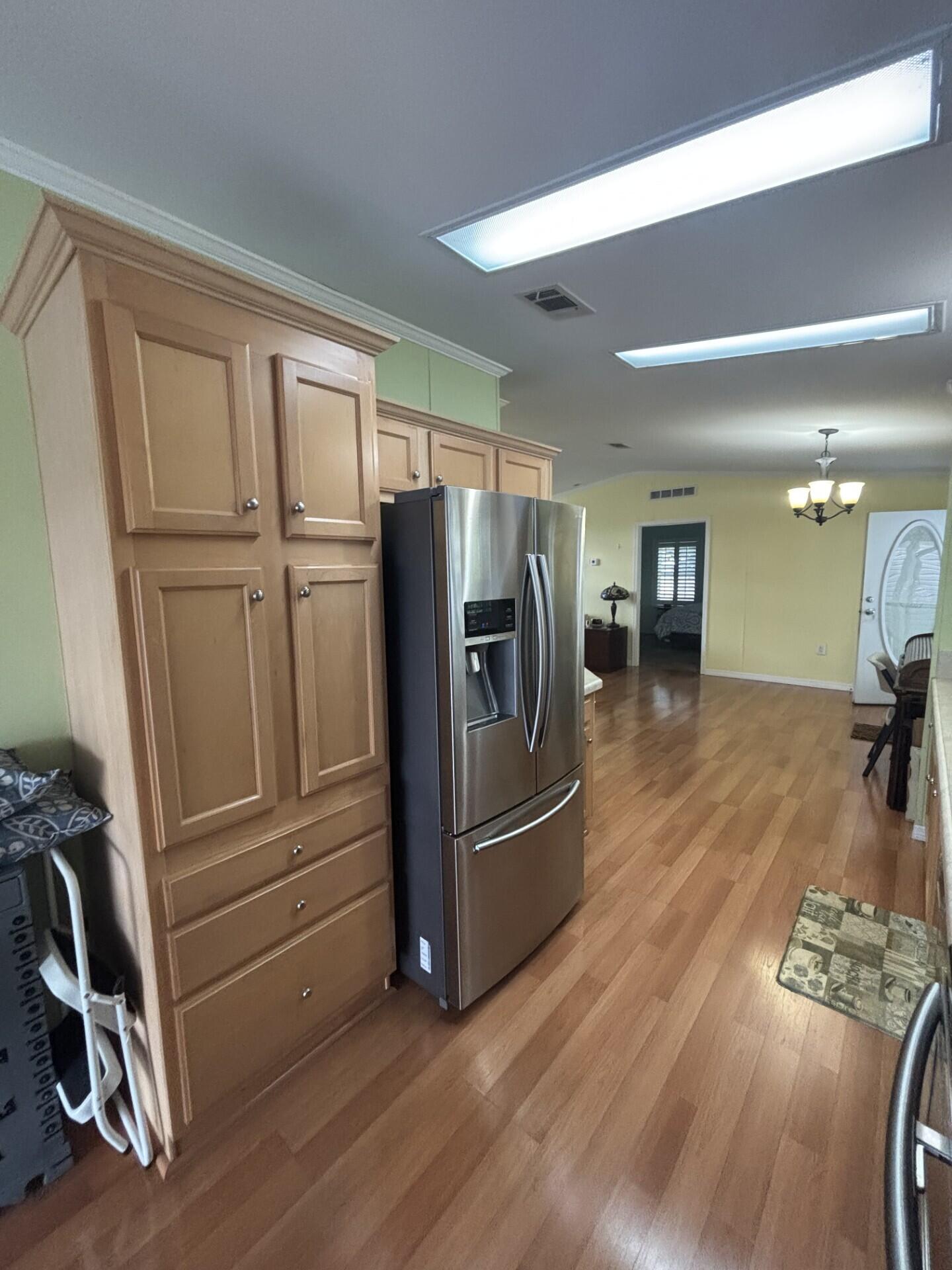 DEERFIELD LAKE - Residential