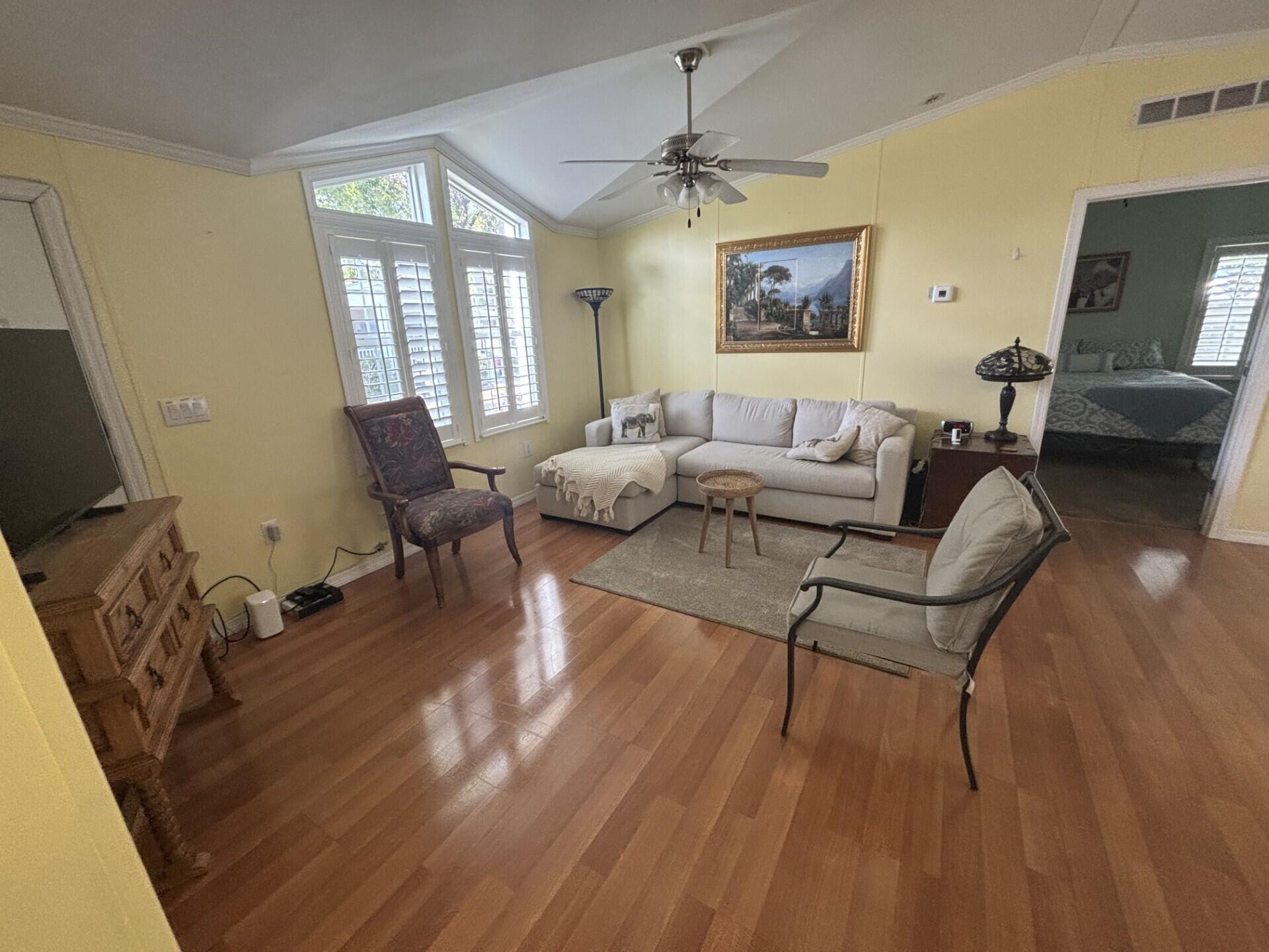 DEERFIELD LAKE - Residential