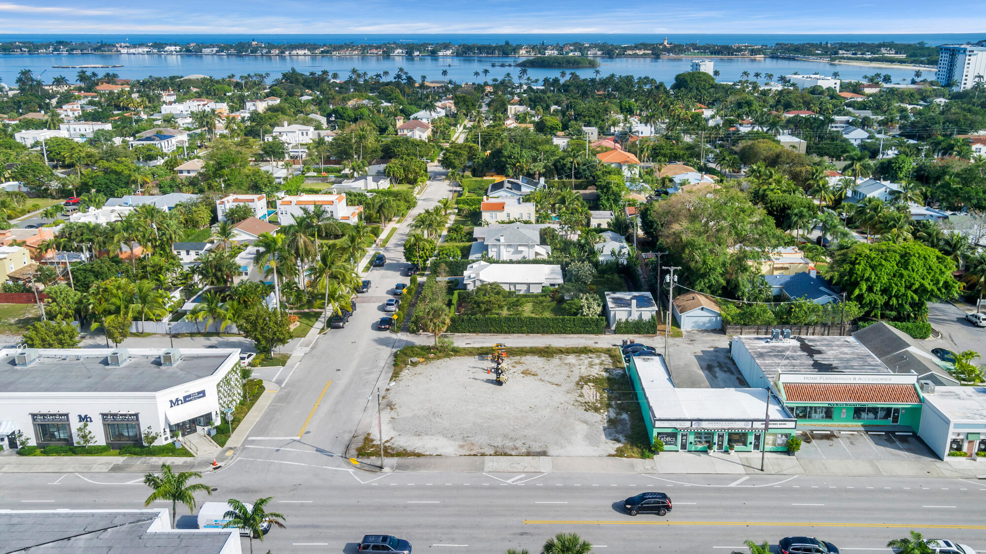 SOUTHLAND PARK - Land