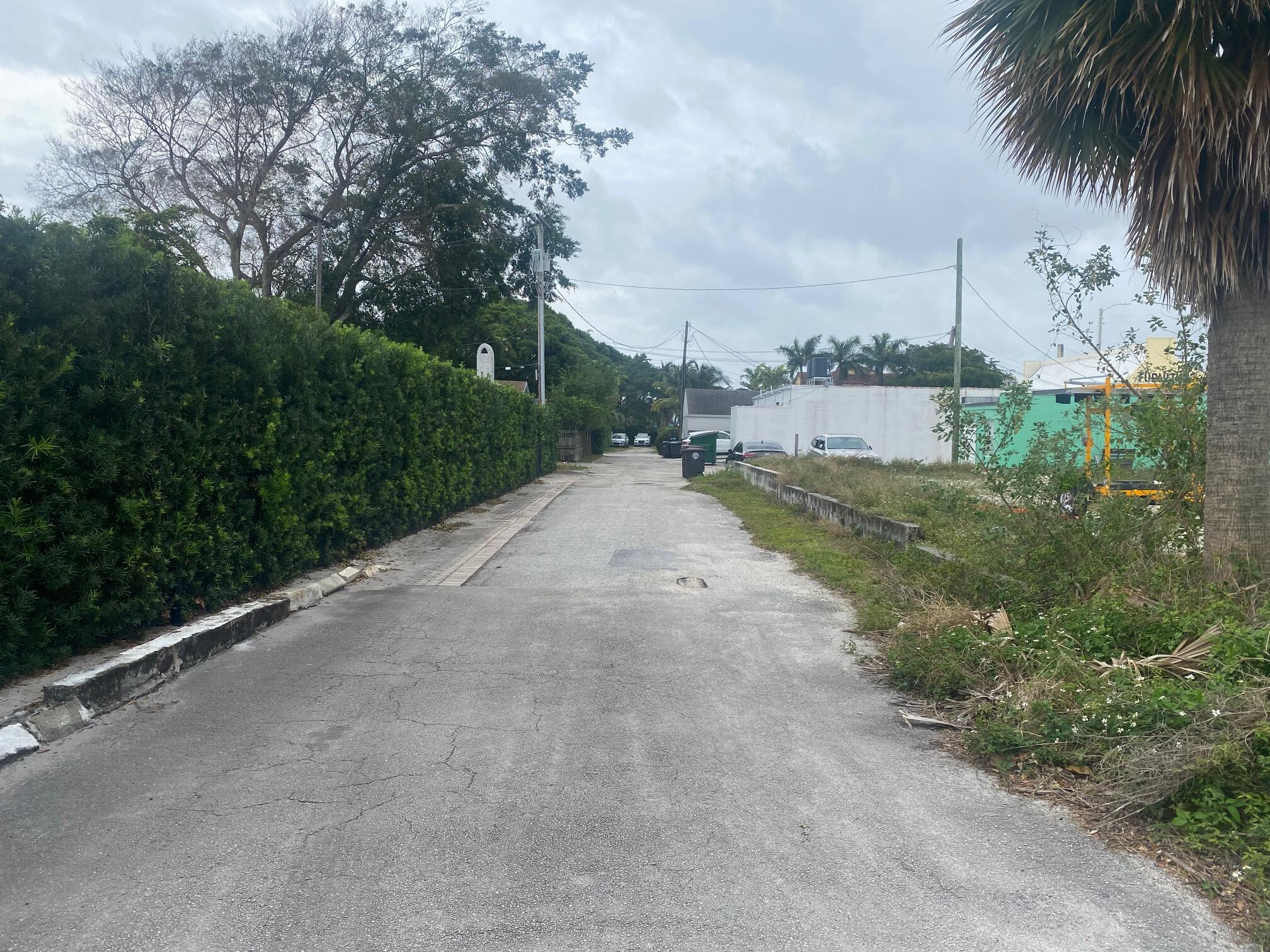 SOUTHLAND PARK - Land