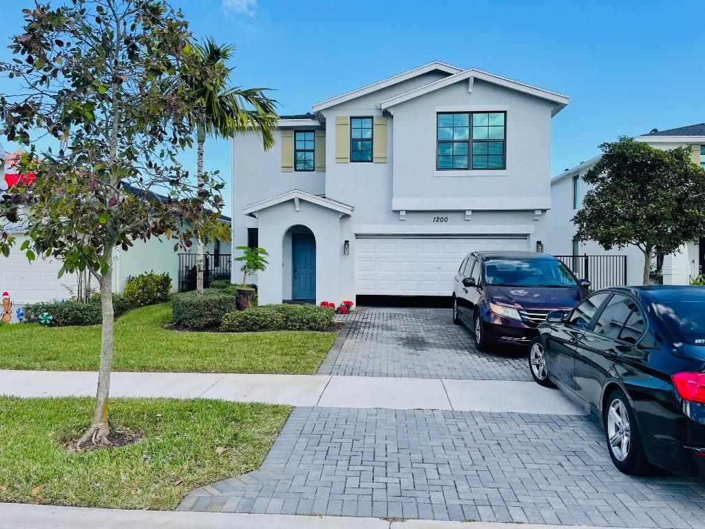 Photo of 1200 Spanish Stone Way, West Palm Beach, FL 33415 (MLS # R11152500)