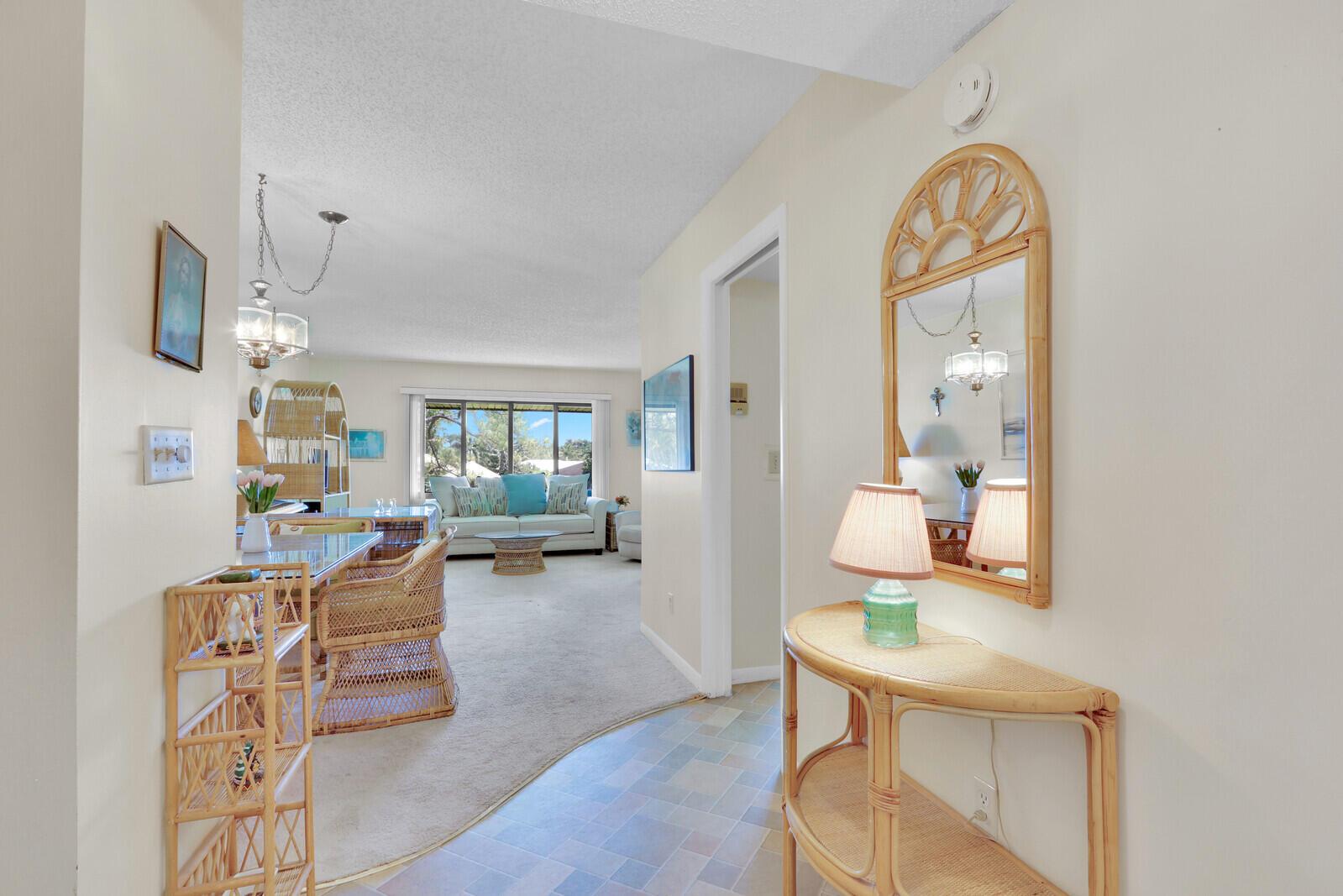 1800 SE Saint Lucie Boulevard 12-206