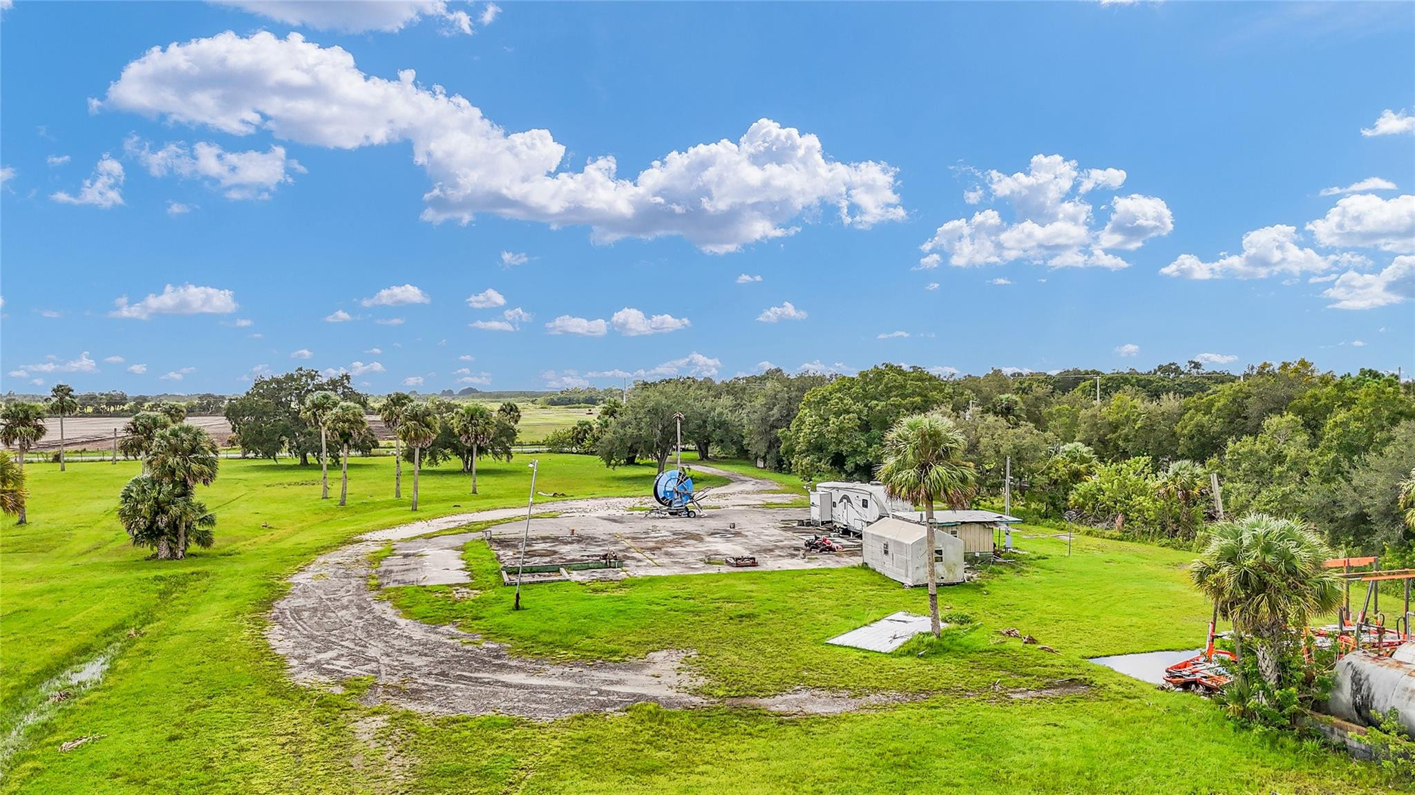 Metes & Bounds - Land