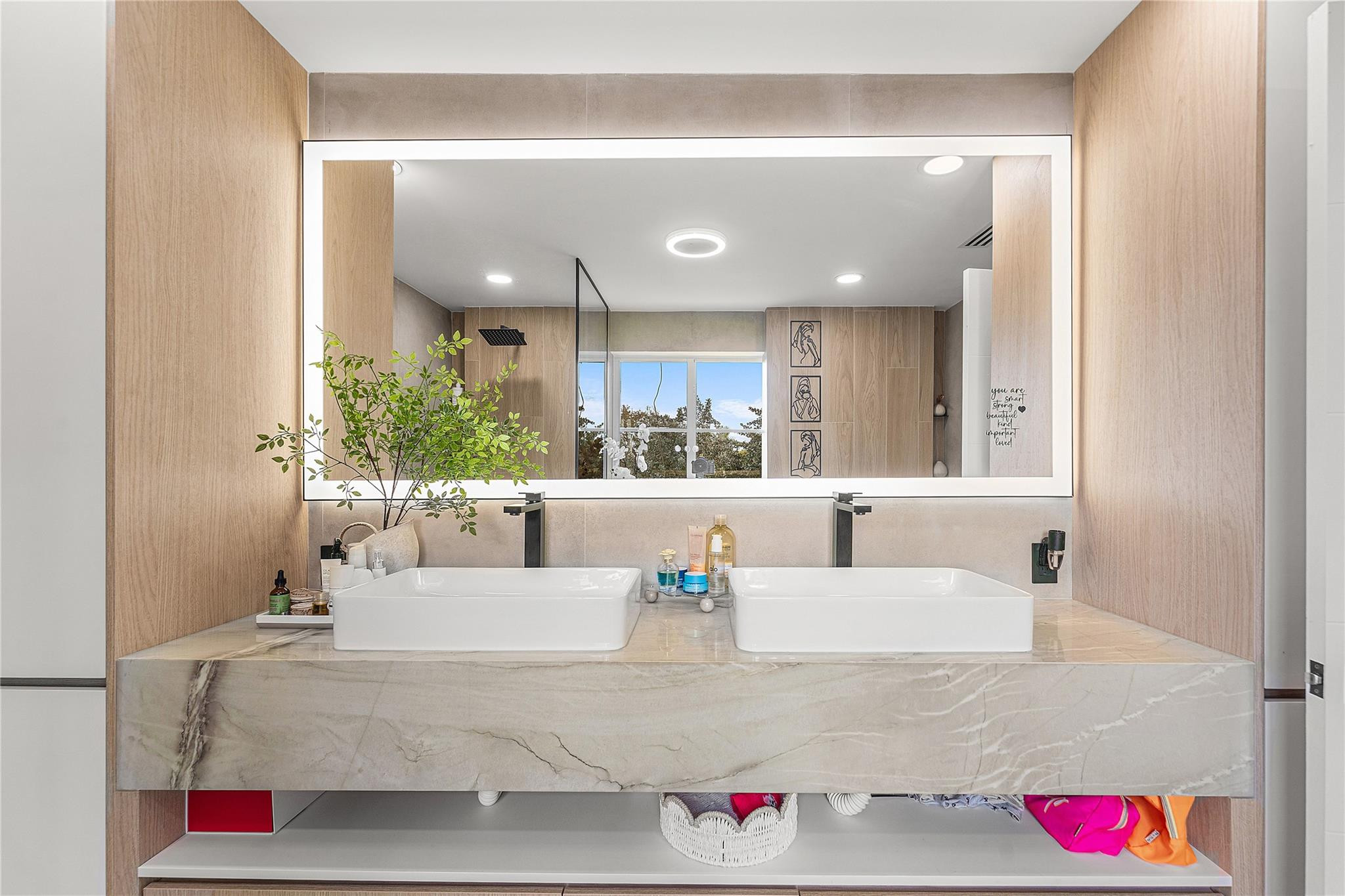 SUNRISE GOLF VILLAGE SECT - Residential Lease