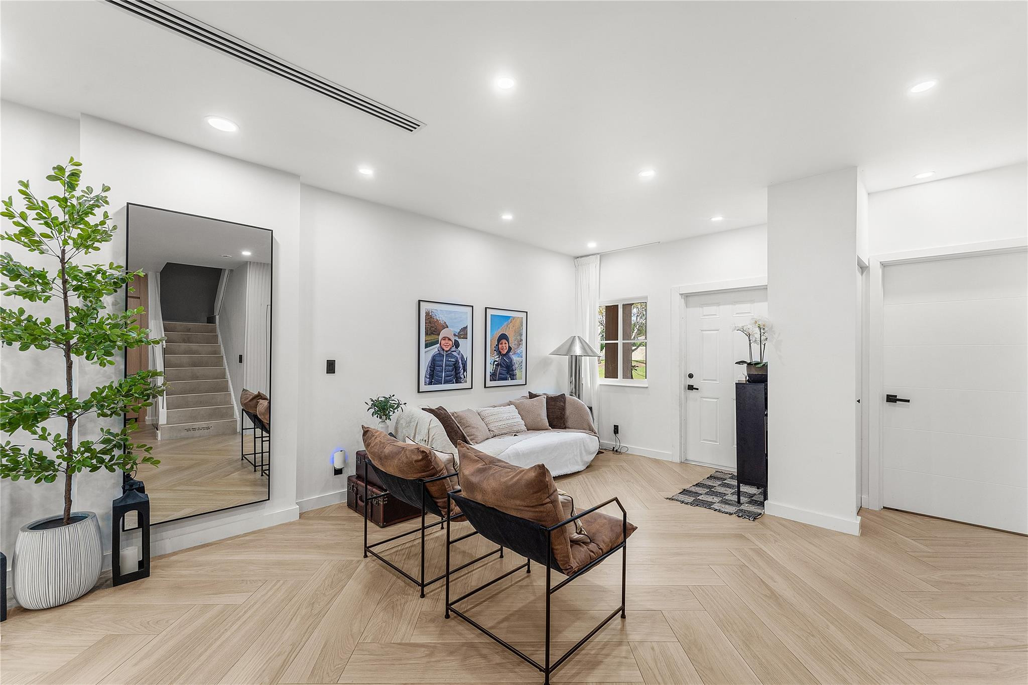 SUNRISE GOLF VILLAGE SECT - Residential Lease