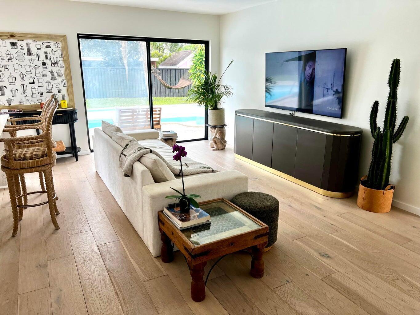 PINEWOOD EAST 2 OF WELLIN - Residential Lease