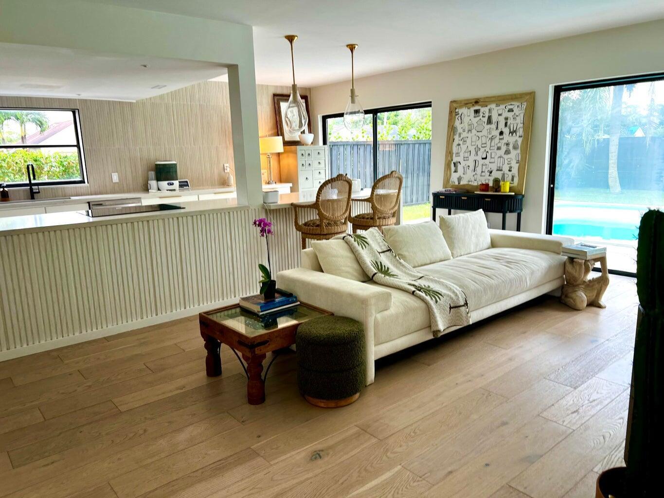 PINEWOOD EAST 2 OF WELLIN - Residential Lease