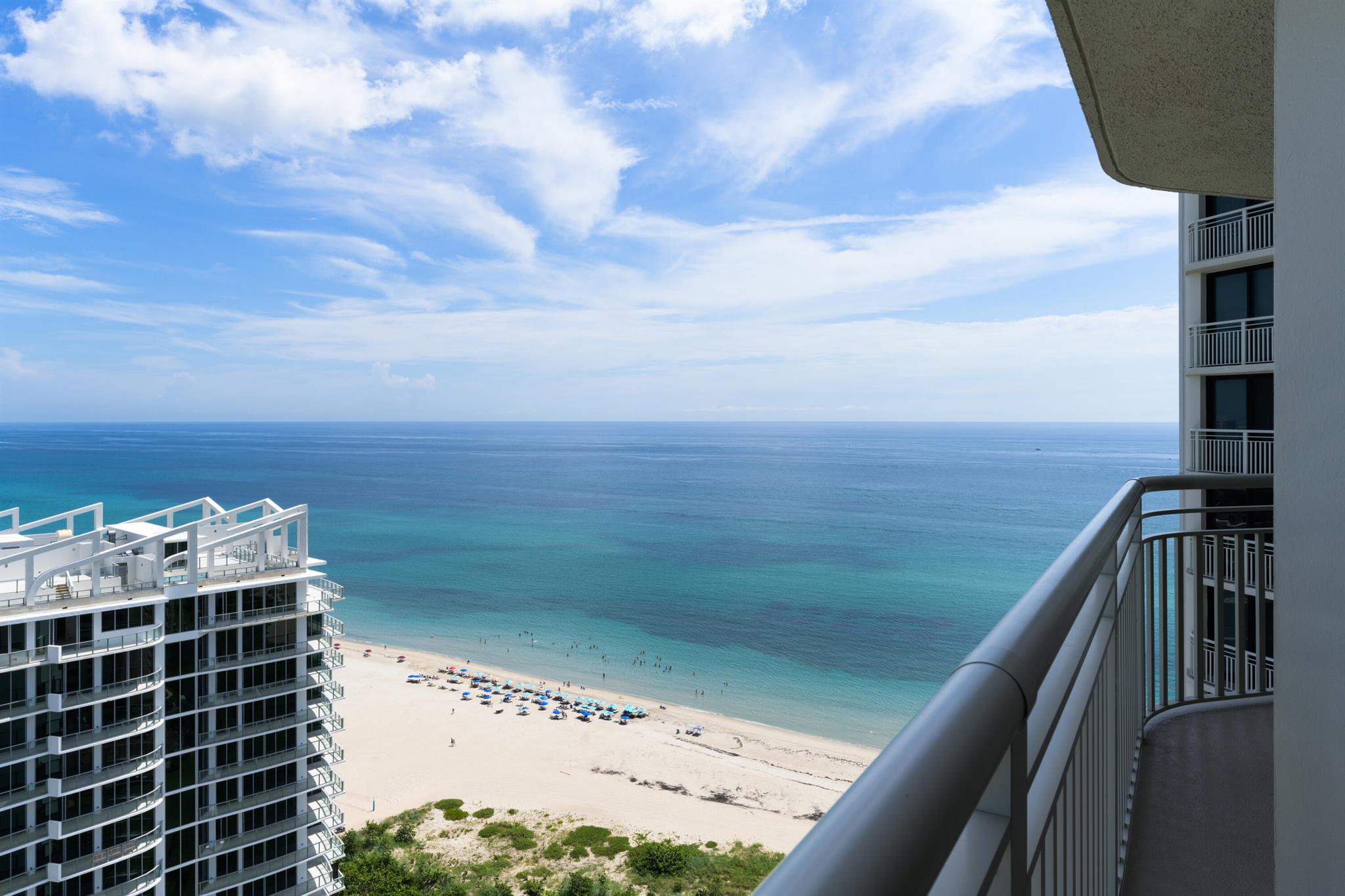 Now available for 4 months during season 2025! Enjoy ocean & Intracoastal views from this beautiful 30th floor unit, high above the neighboring buildings. Very private balcony, new LR furniture, split bedroom plan. Well-equipped kitchen. Tile throughout. Granite counters & SS appliances. Full size washer/dryer. Tiara is a luxury amenity building offering a resort lifestyle: valet, 24/7 concierge & manned gate. 1BR suite for guests of residents. Heated pool, separate jacuzzi, tennis, pickleball, men's & women's fitness centers w/ steam room & sauna, billiard room, library, & card room. Beachside restaurant - eat-in or delivery. 43rd floor Marquis Lounge with 360-degree view and dinner served nightly. 15 mins to world class shopping, dining & entertainment.