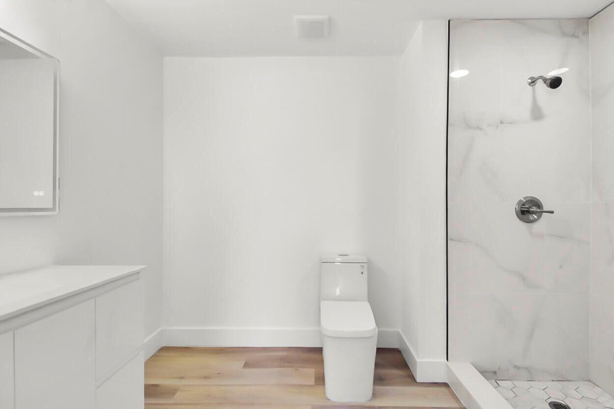 PORT ST LUCIE SECTION 25 - Residential Lease