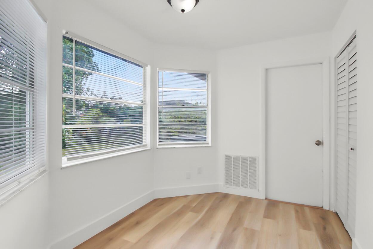 PORT ST LUCIE SECTION 25 - Residential Lease