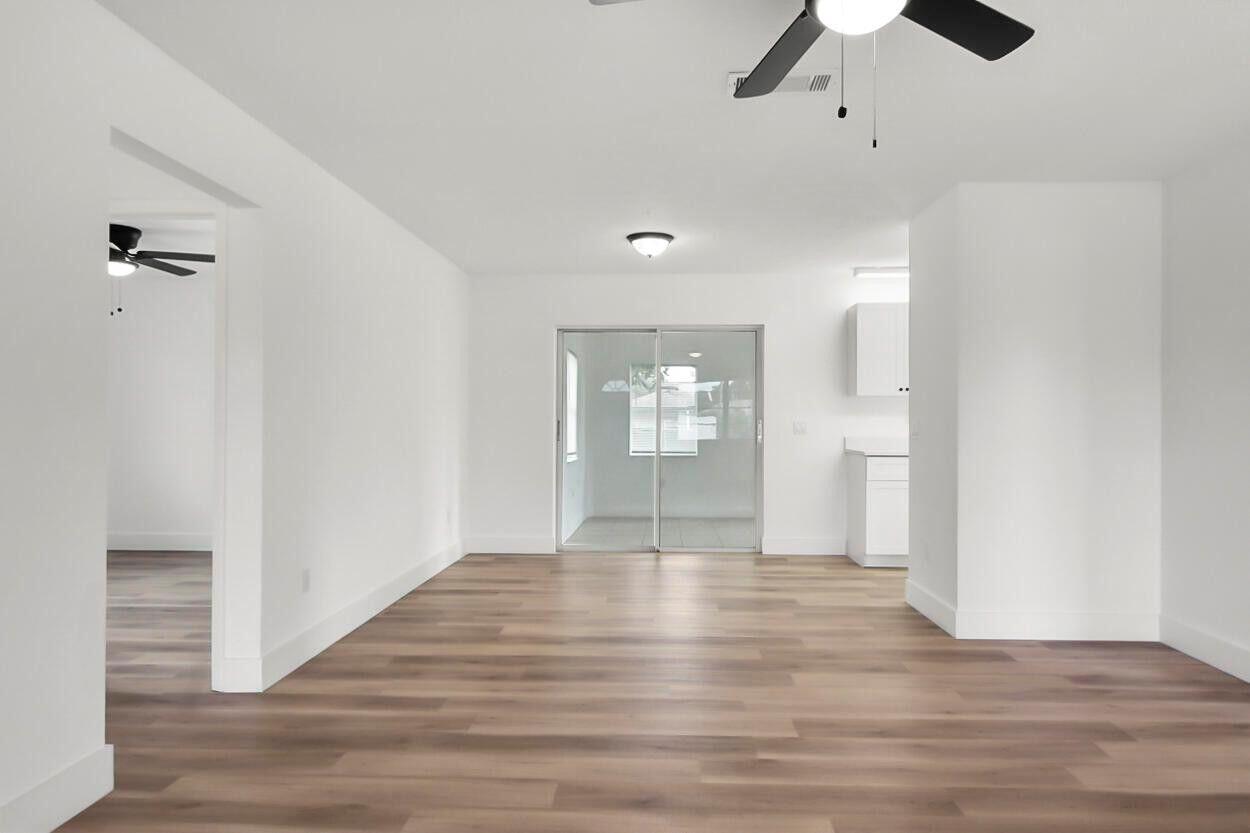 PORT ST LUCIE SECTION 25 - Residential Lease