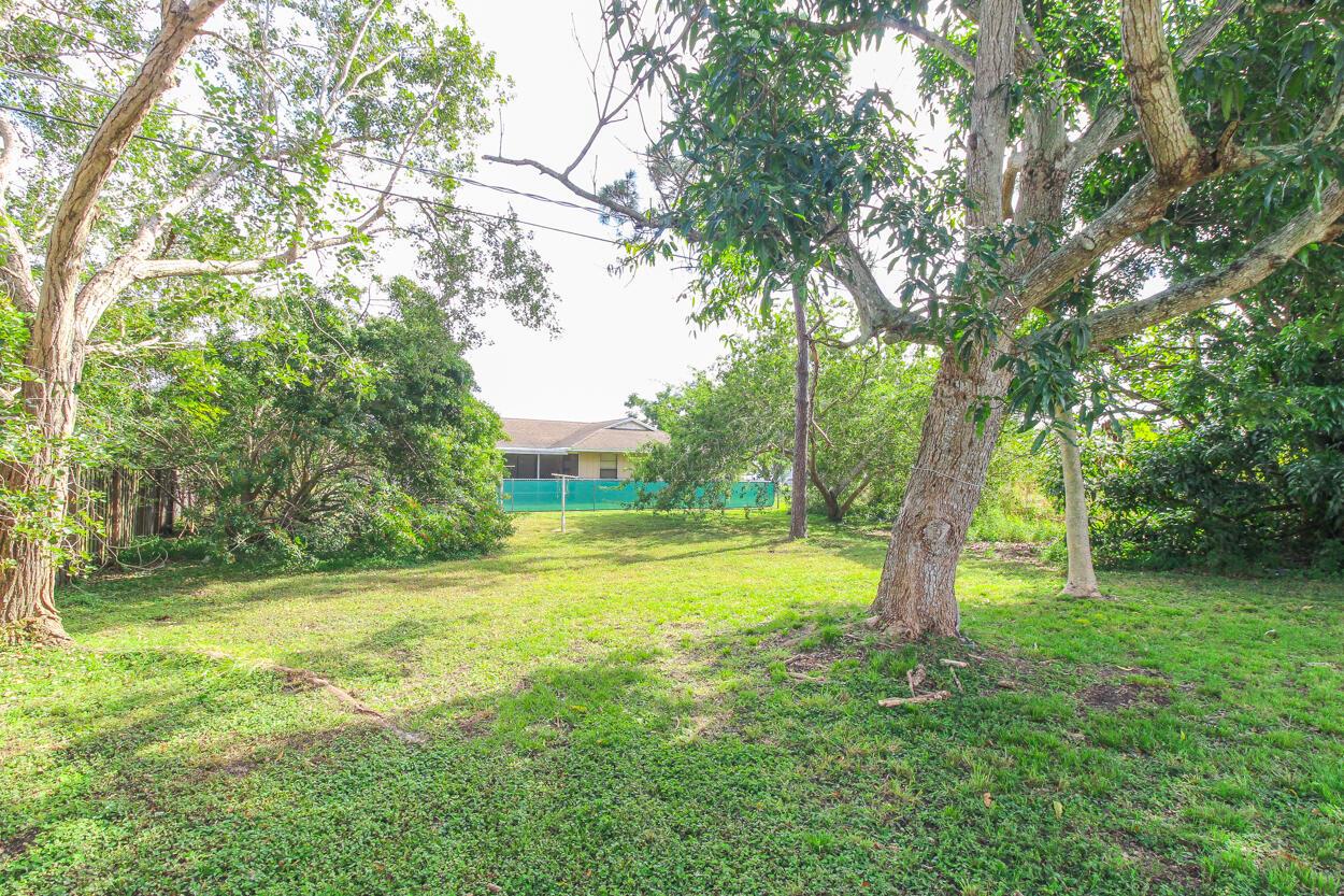 PORT ST LUCIE SECTION 25 - Residential Lease