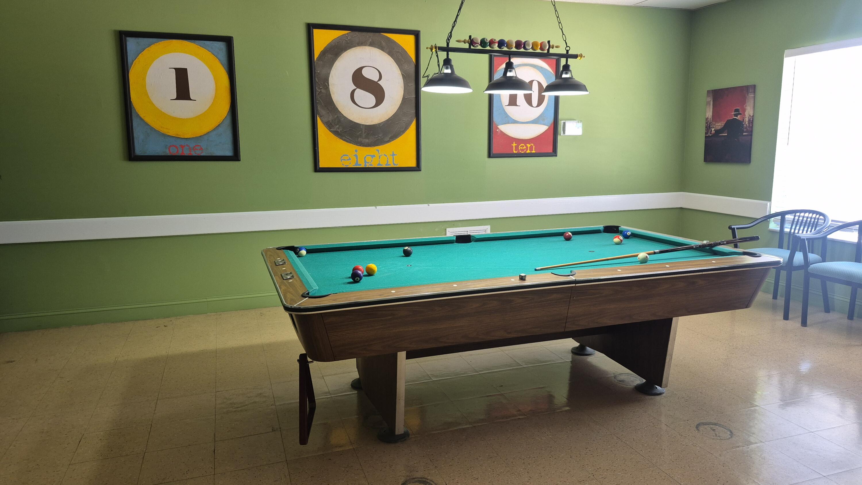 CRESTHAVEN VILLAS CONDO 13 - Residential