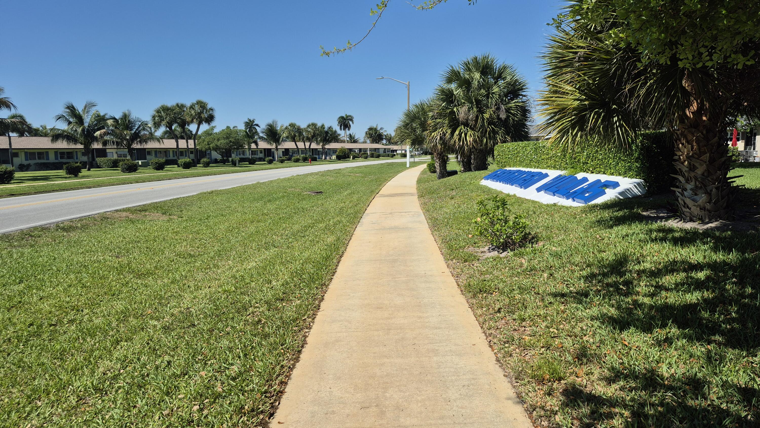 5423 Cresthaven Boulevard C